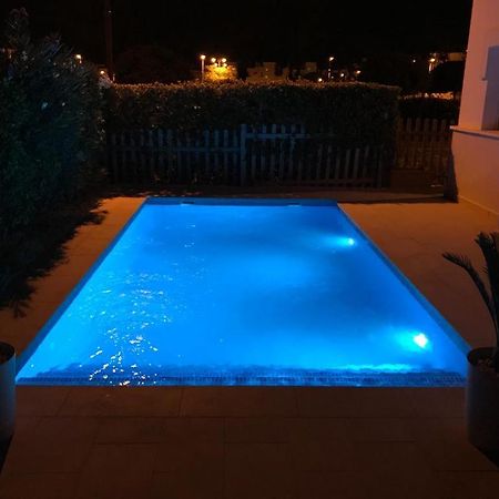 Villa Mit Privatem Pool, Zentrumsnah Roldan Ngoại thất bức ảnh